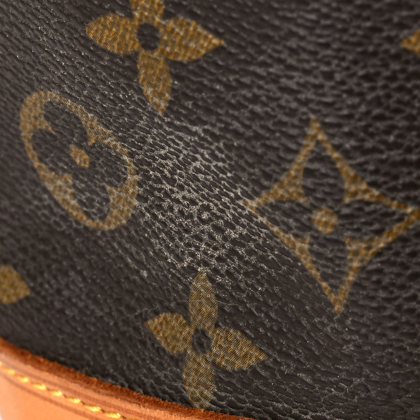 Monogram Noe