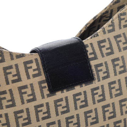 Fendi Zucchino Vitello Hobo Beige Black 12 of 12