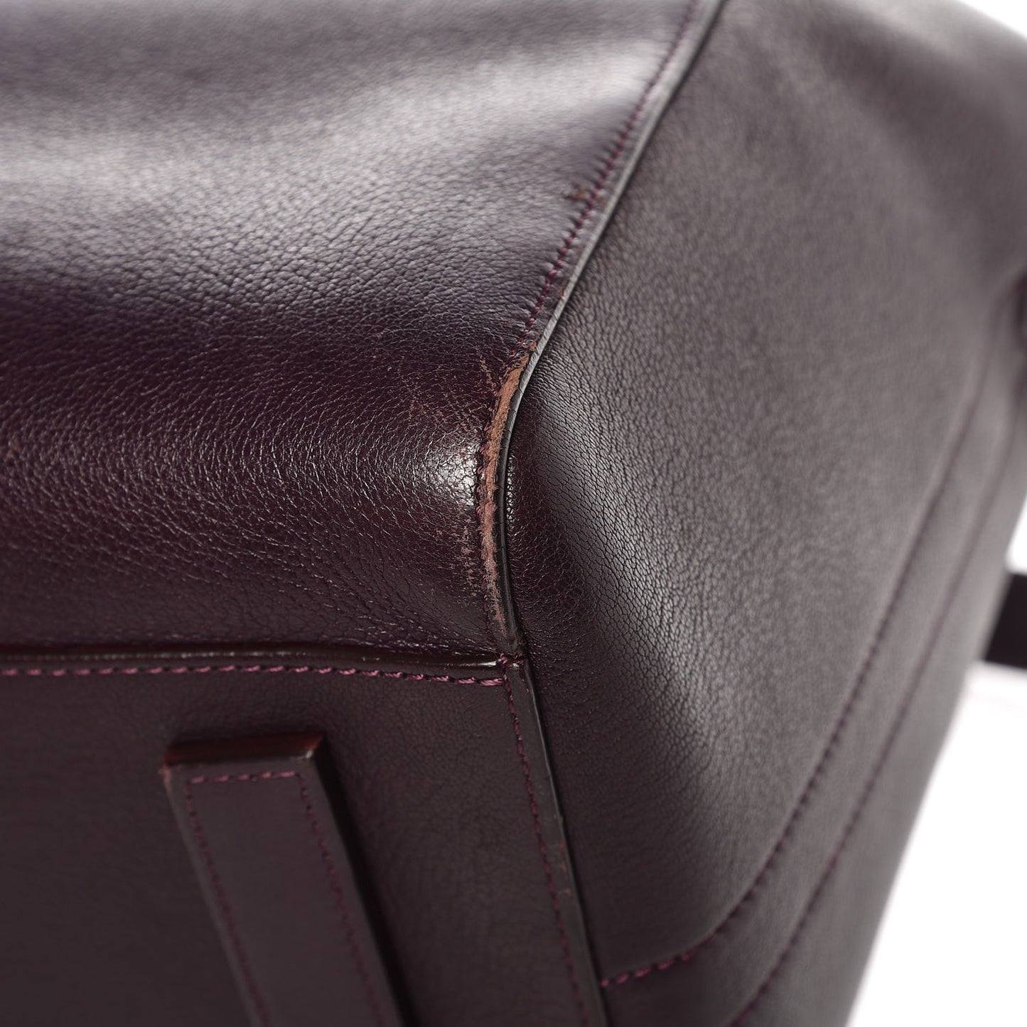 Sugar Goatskin Medium Antigona Aubergine
