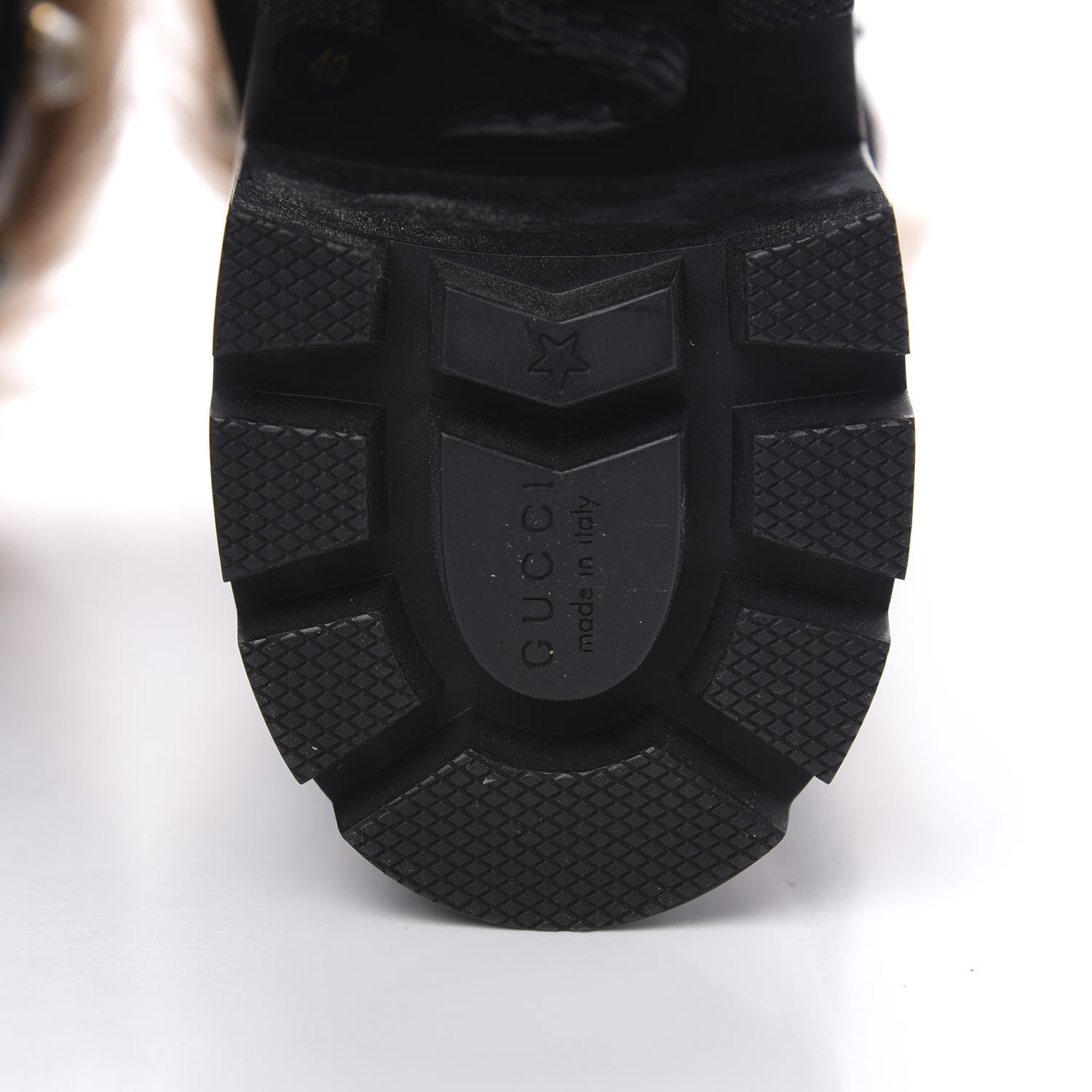 Gucci Magnum Calfskin Fur Pearl Lace Up Combat Ankle Boots 40 Black Naturale 6 of 7