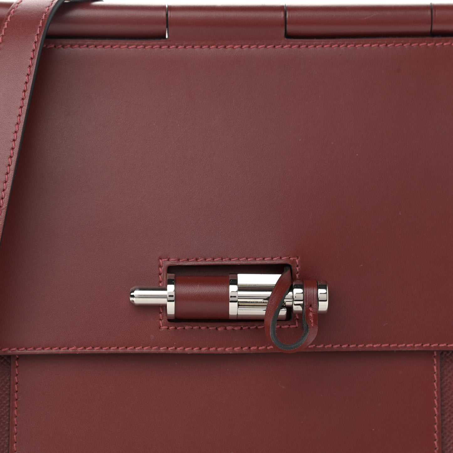Swift Epsom Sacabar 24 Rouge H