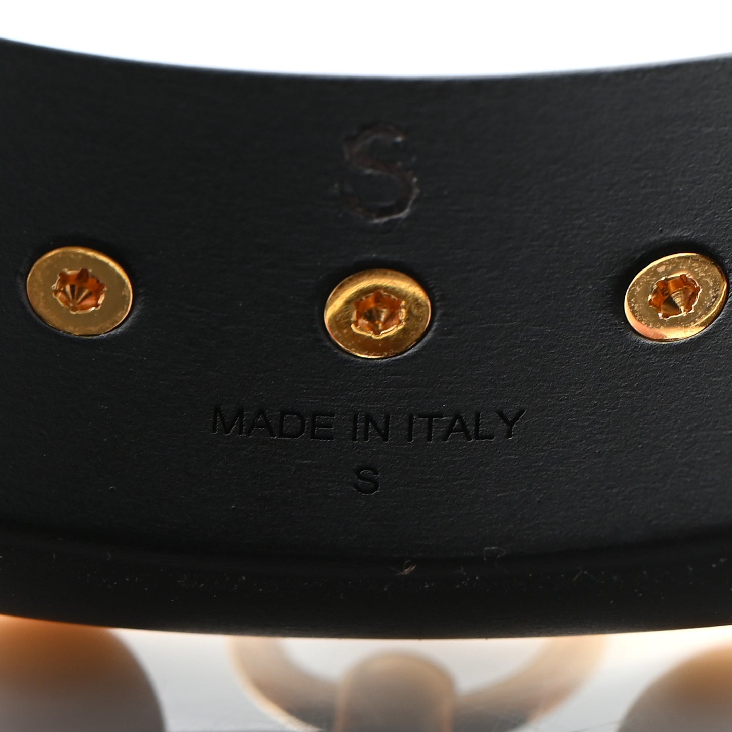 Pearwood Medor Fine Cuff S Bracelet Black