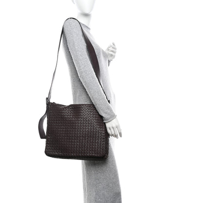 Bottega Veneta Nappa Intrecciato Messenger Bag Ebano 2 of 9