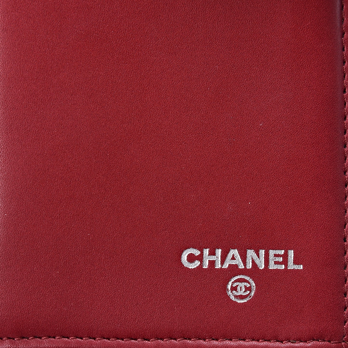 Calfskin Double Stitch Hamptons Flap Wallet Red