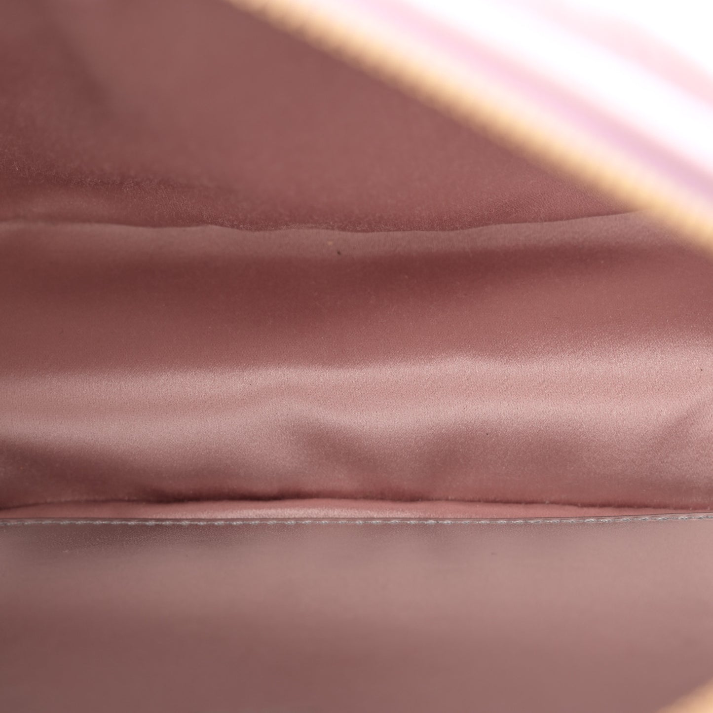 Iridescent Nappa Chevron Matelasse Small GG Marmont Chain Shoulder Bag Iridescent Escape Pink
