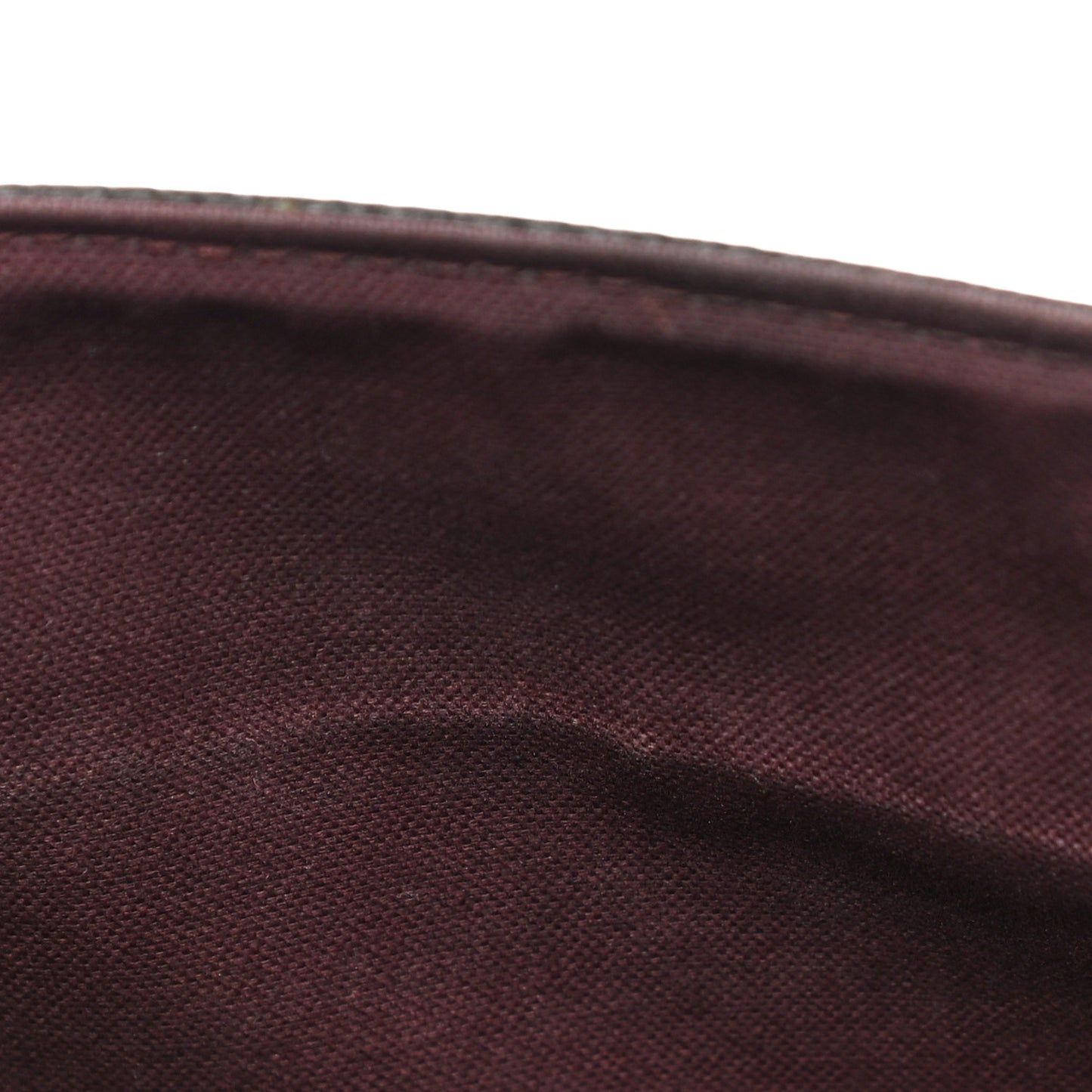 Monogram Macassar District PM