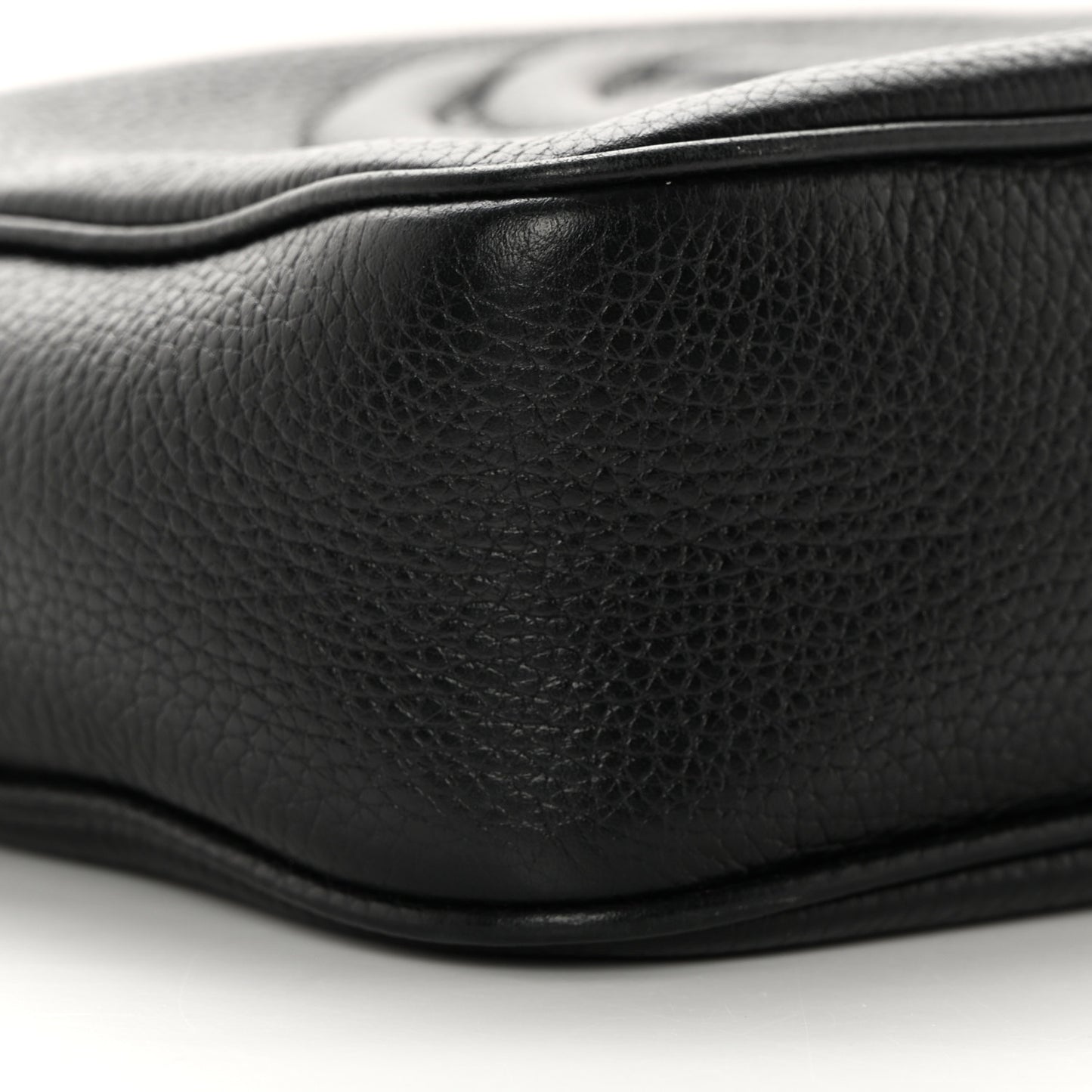 Pebbled Calfskin Small Soho Disco Bag Black