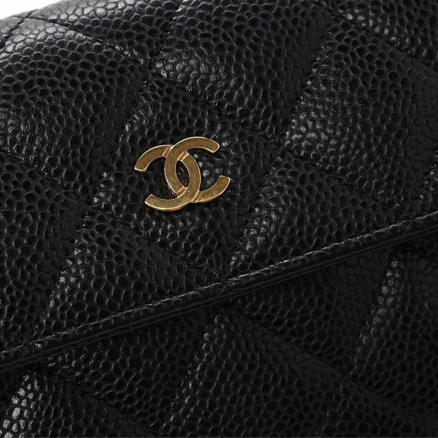 Caviar Quilted Large Gusset Flap Wallet Black