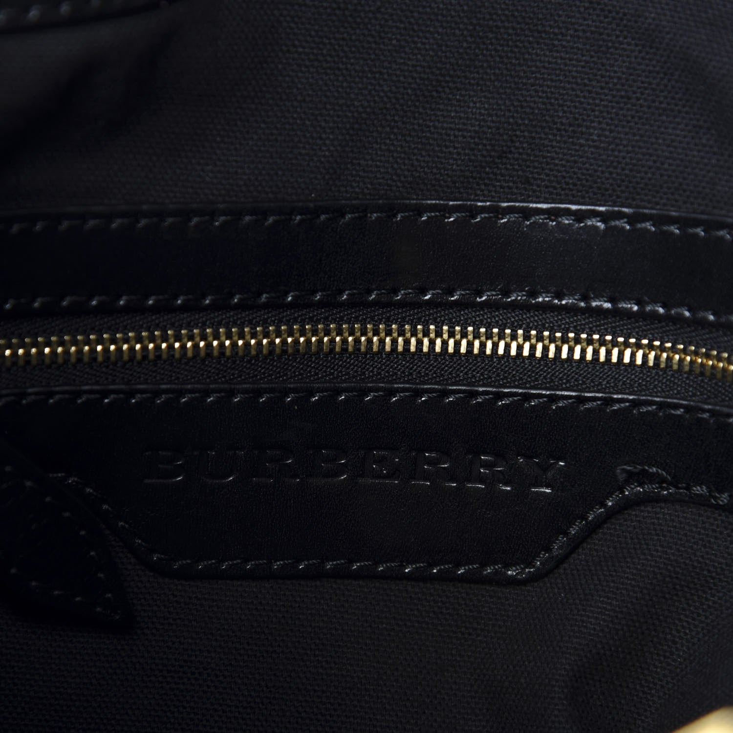 Burberry House Check Small Canterbury Tote Black 10 of 14