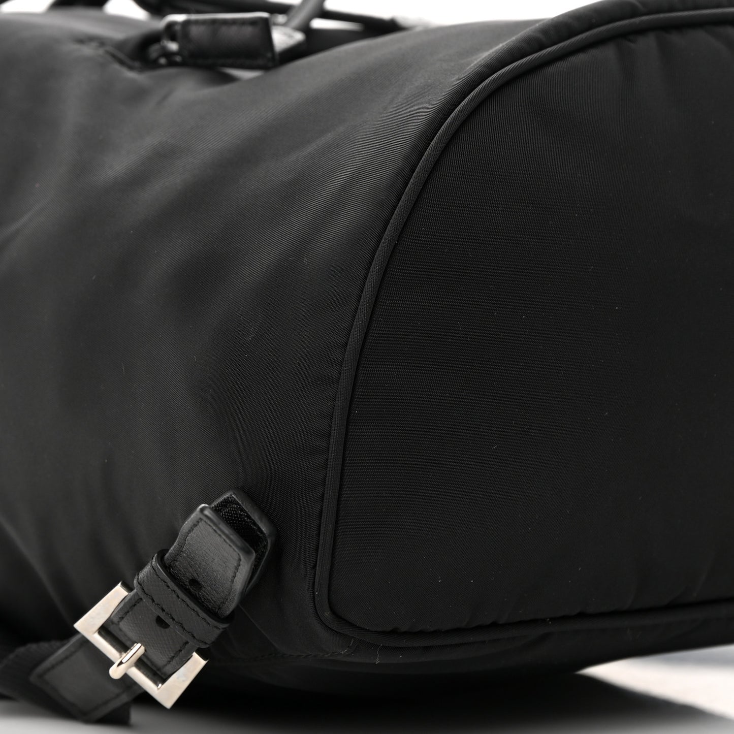 Nylon Tessuto Saffiano Zipper Backpack Black