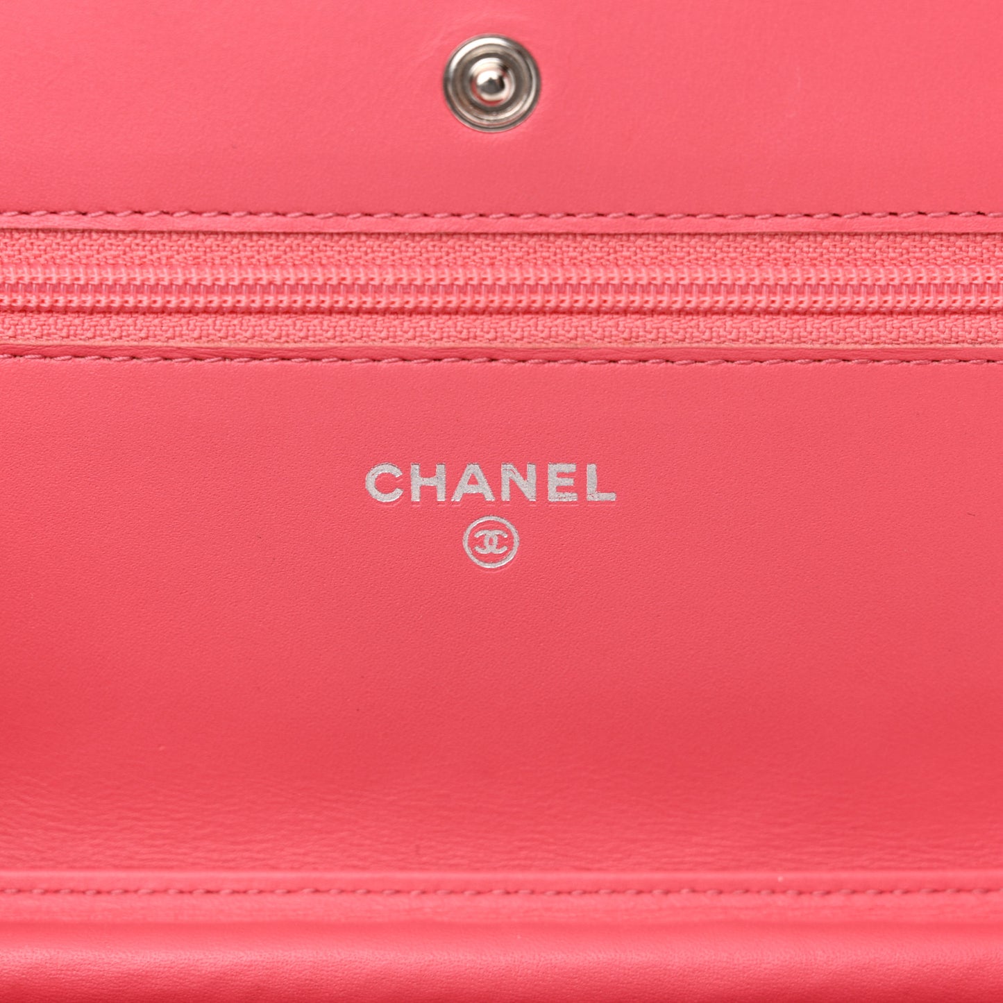 Patent Calfskin Quilted Wallet On Chain WOC Pink