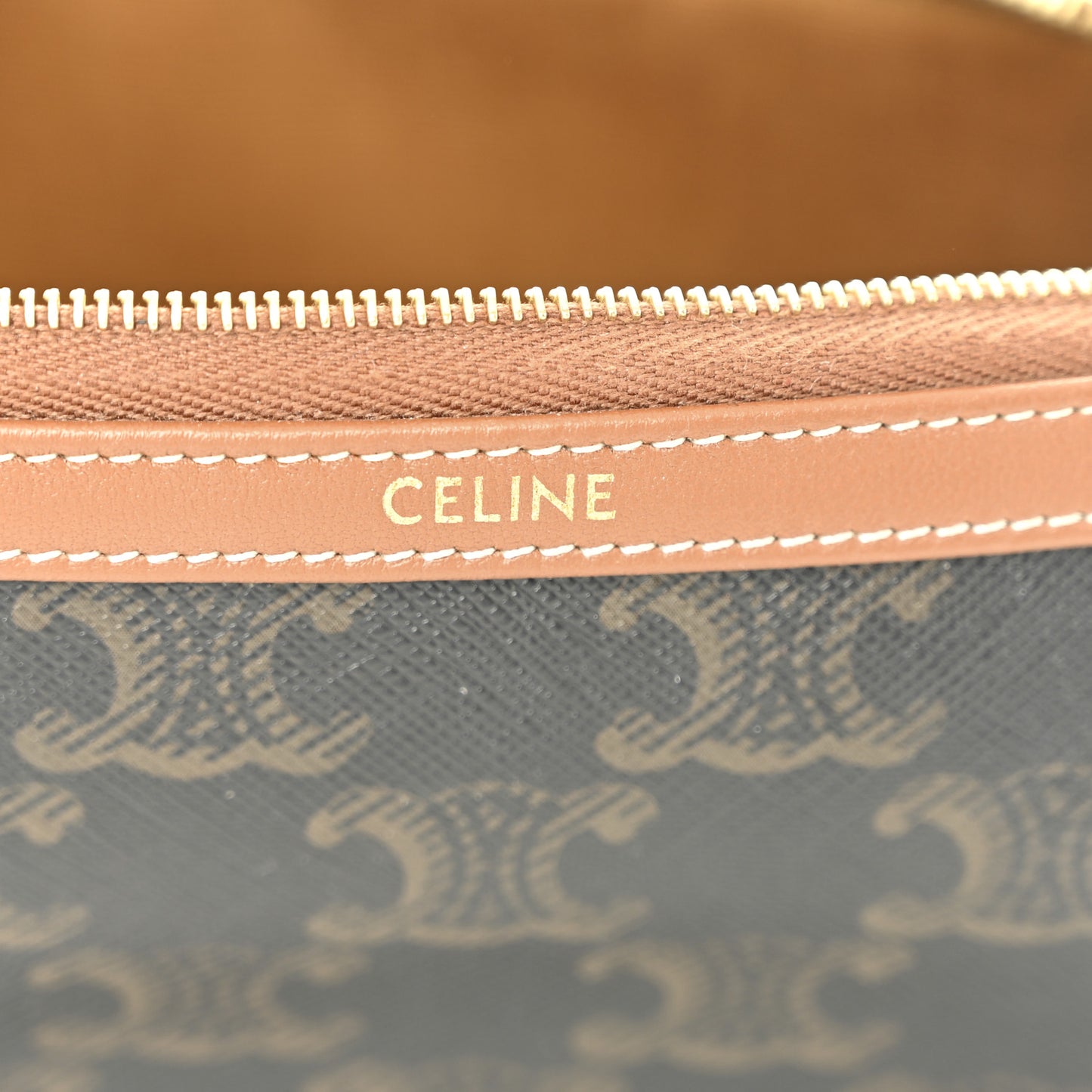Triomphe Canvas Lambskin Clutch On Chain Tan