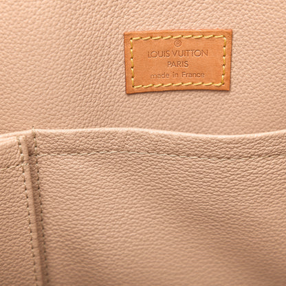 Louis Vuitton Monogram Sac Plat 6 of 18