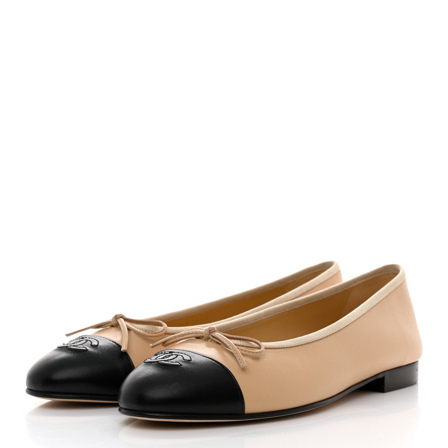 Lambskin Cap Toe CC Ballerina Flats 40 Beige Black