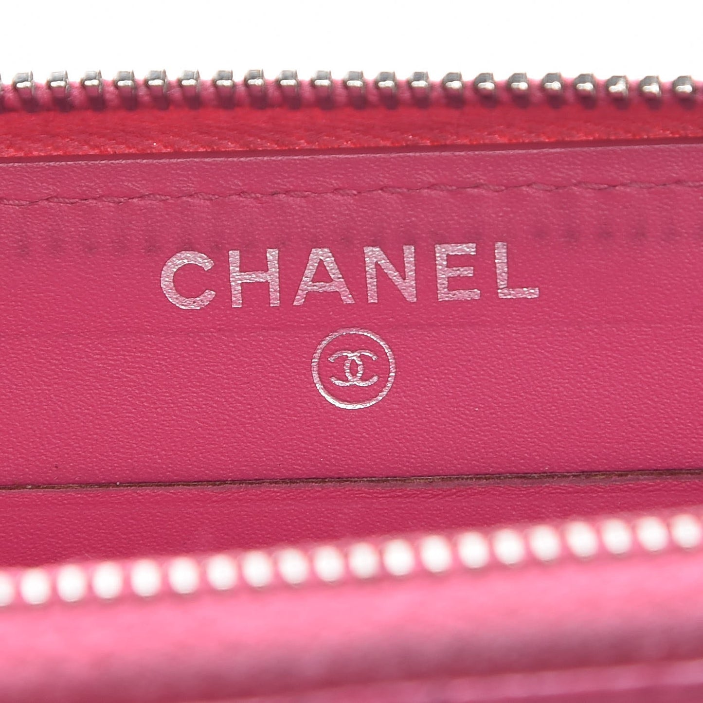 Caviar Quilted Small Zip Around Wallet Pink