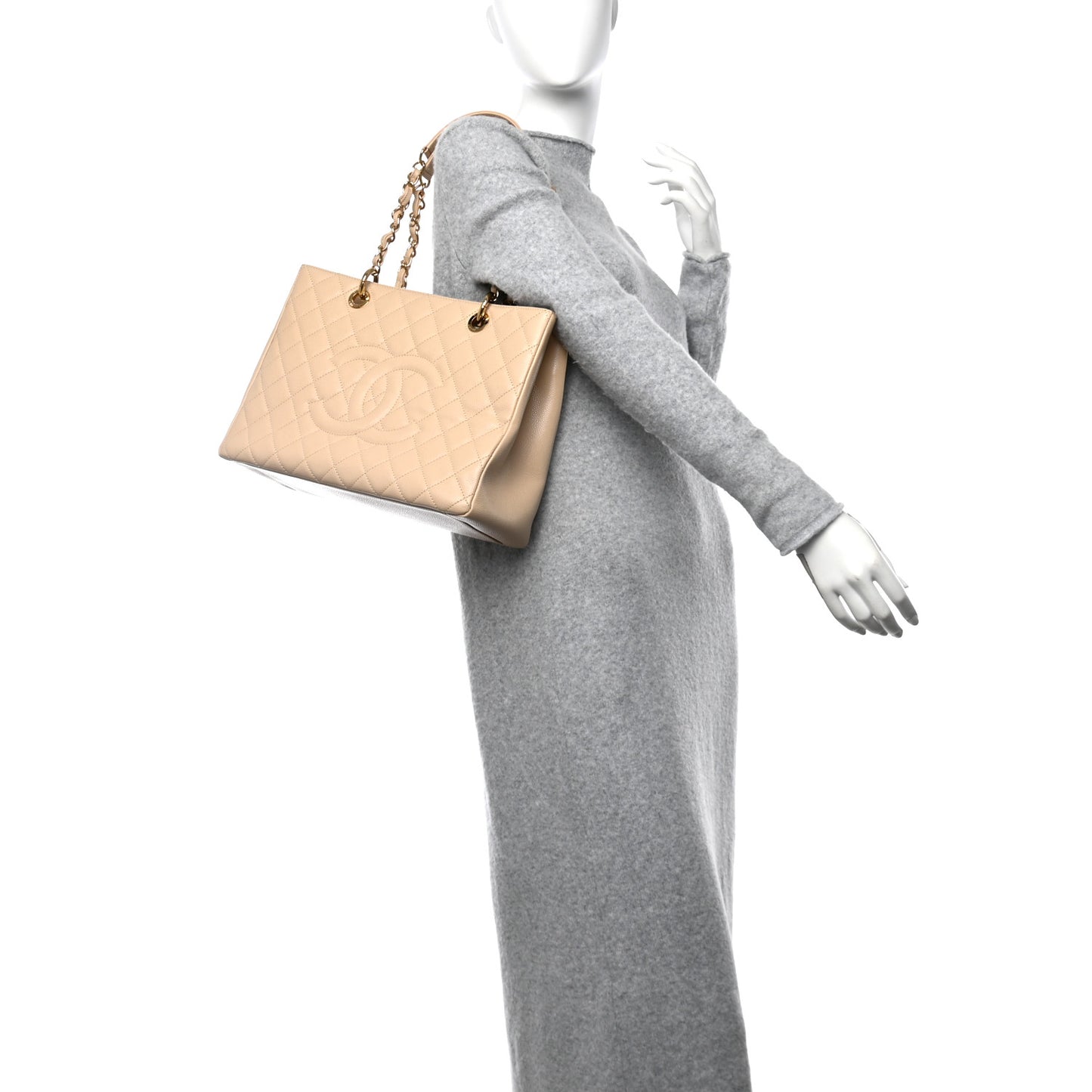 Caviar Quilted Grand Shopping Tote GST Beige Clair