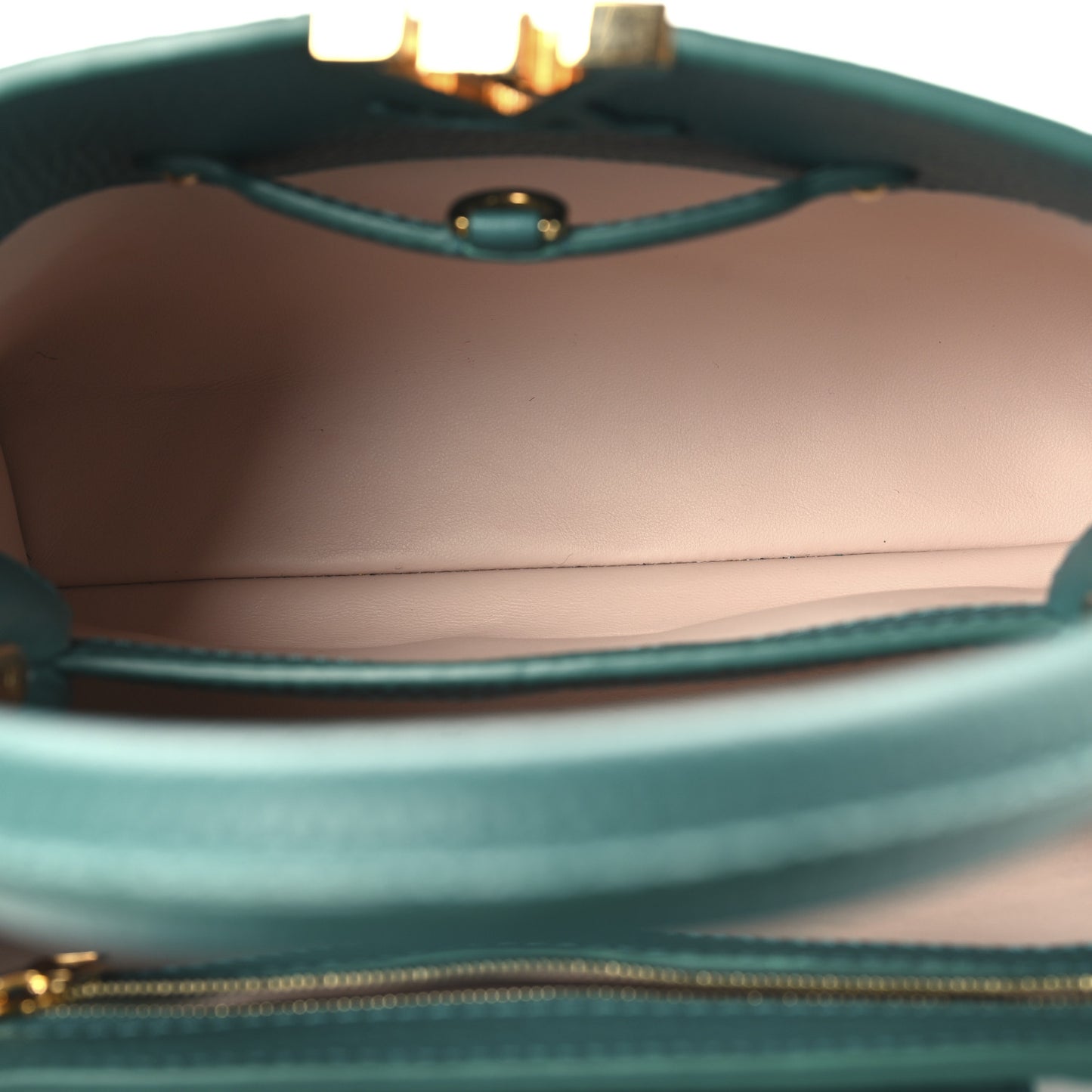 Taurillon Capucines BB Emerald