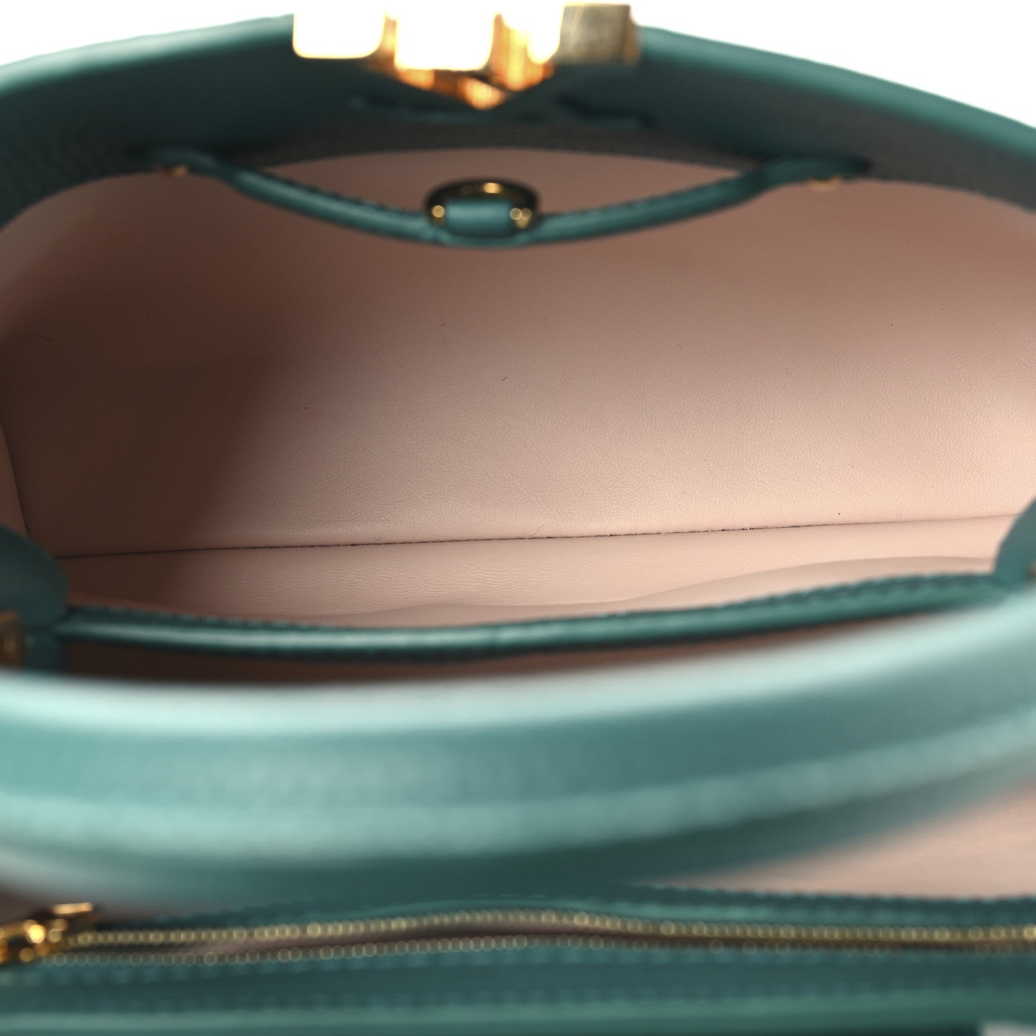Louis Vuitton Taurillon Capucines BB Emerald 5 of 10
