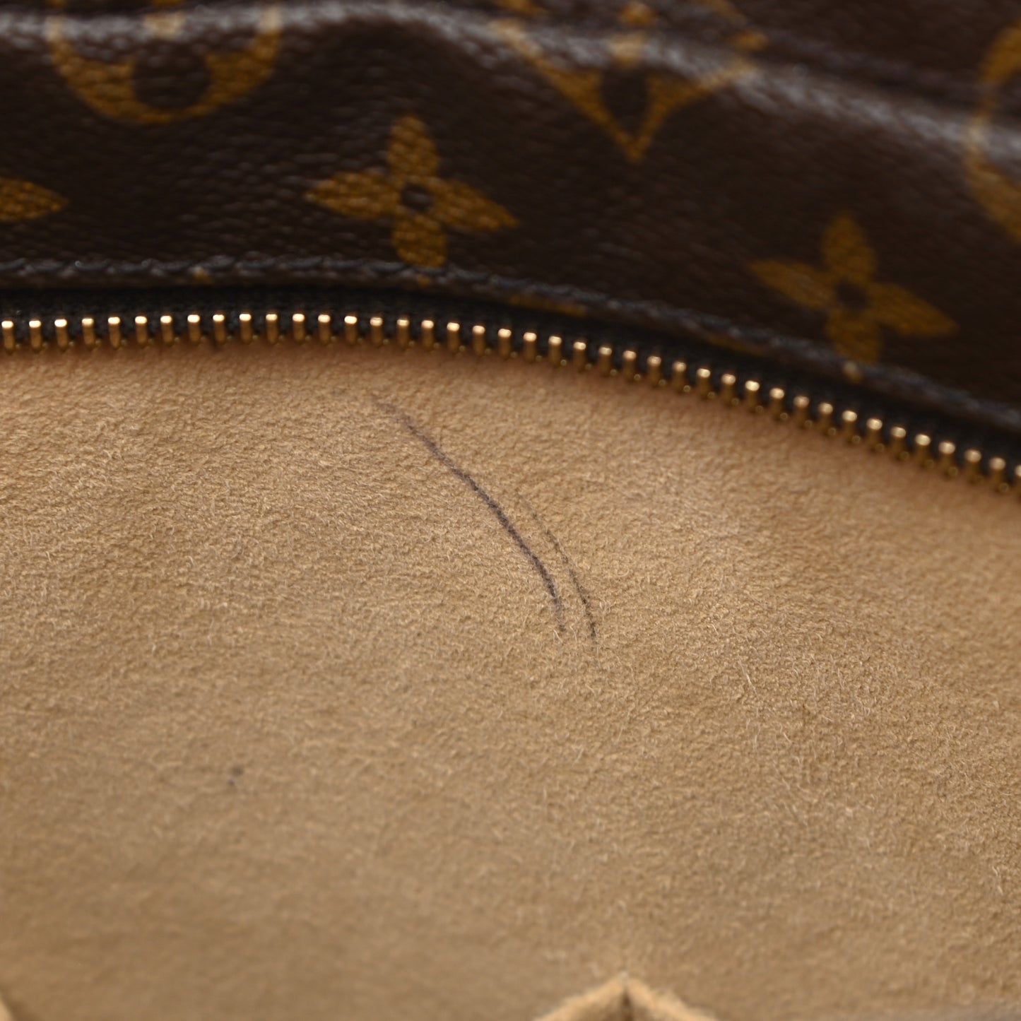 Monogram Luco