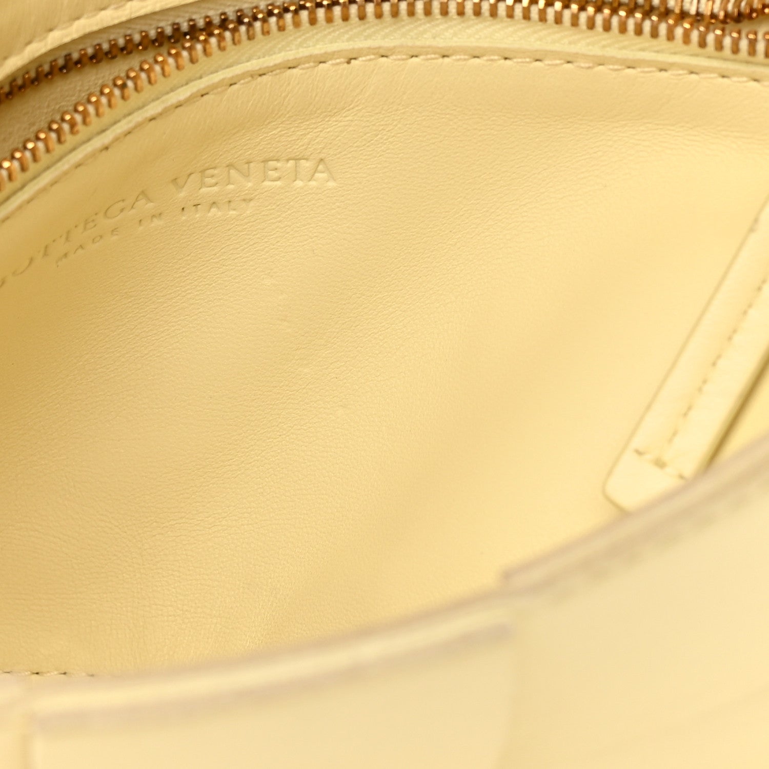 Bottega Veneta Nappa Maxi Intreccio Cassette Bag Zest 11 of 15