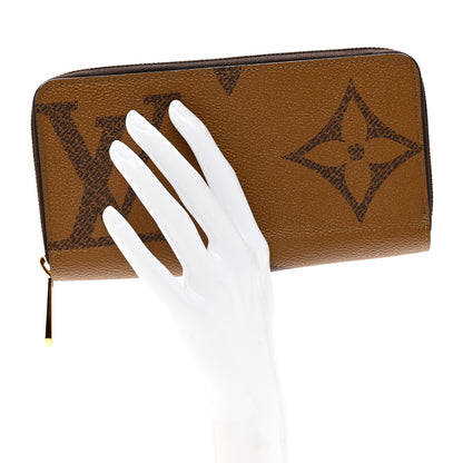 Louis Vuitton Reverse Monogram Giant Zippy Wallet 2 of 7