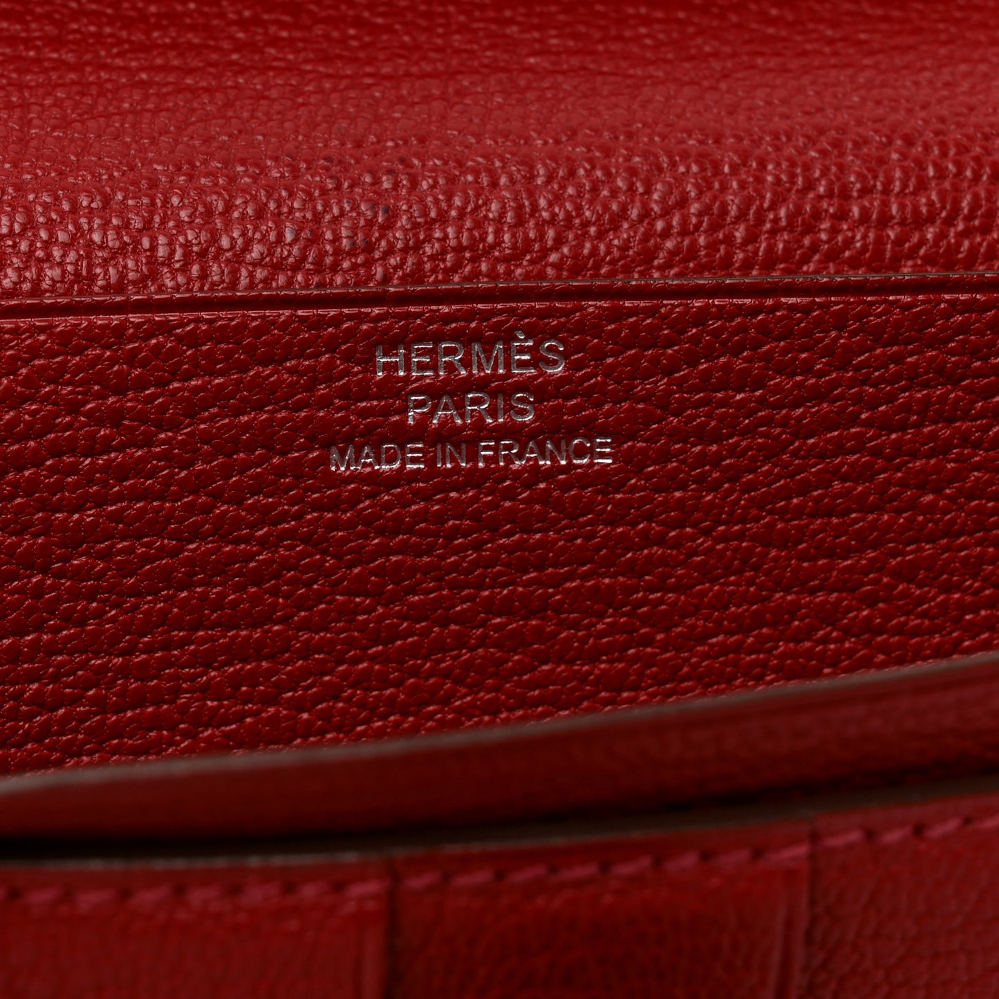 Chèvre Mysore Bi-Color Bearn Gusset Wallet Rose Lipstick Rouge Casaque