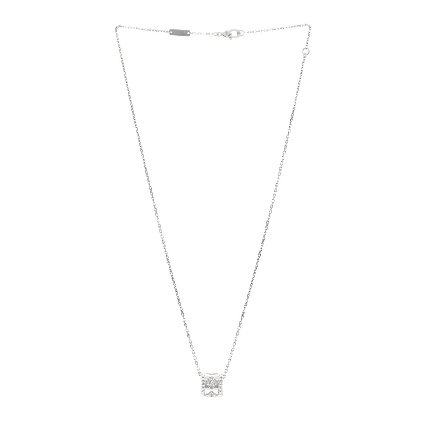 18K White Gold Diamond Small Perlee Clovers Pendant Necklace