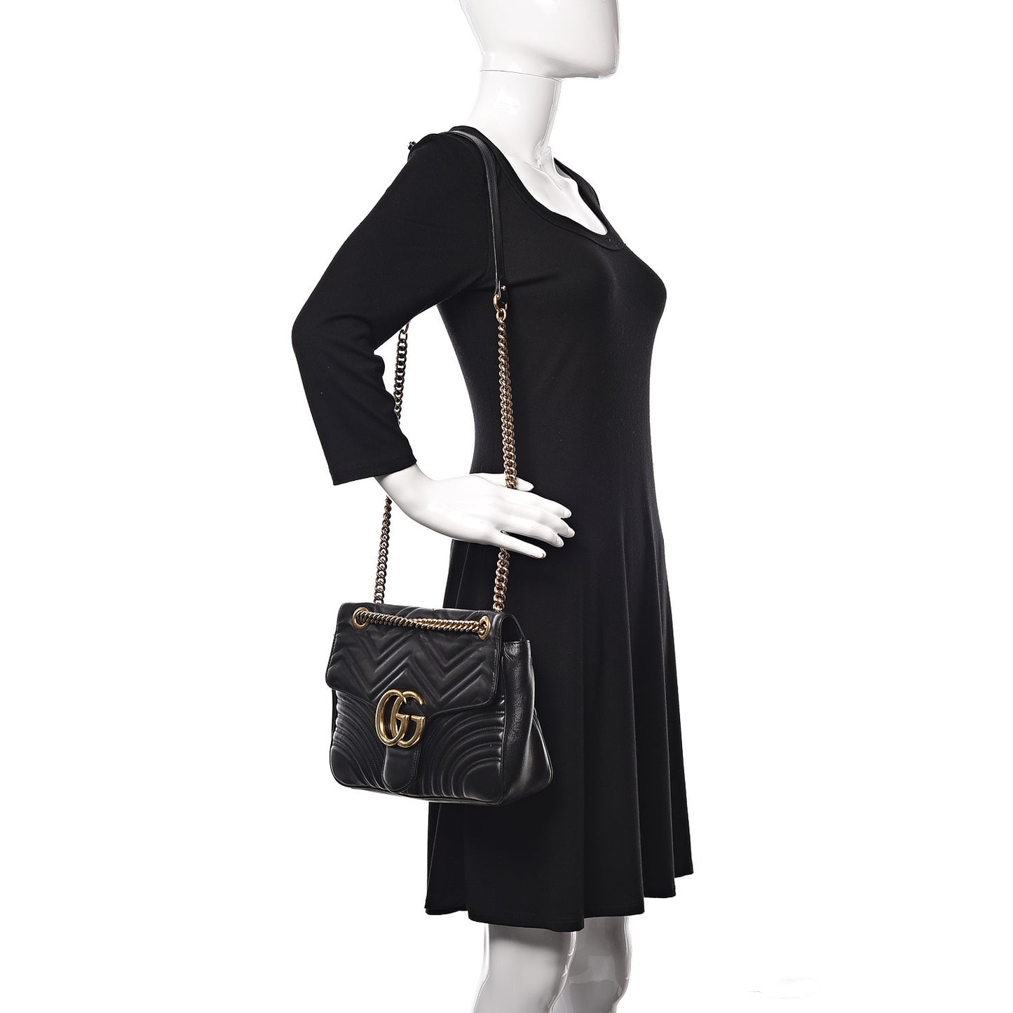 Calfskin Matelasse Medium GG Marmont Shoulder Bag Black