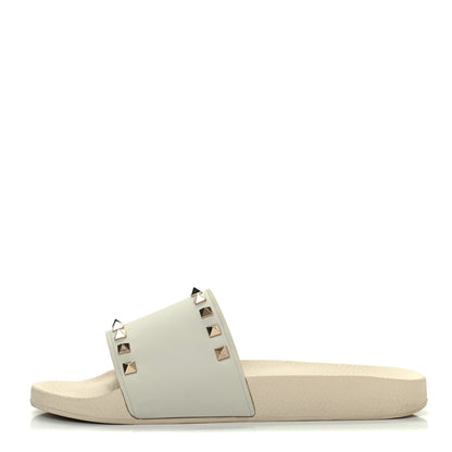 Valentino Garavani Rubber Rockstud Slide Sandals 41 Light Ivory 1 of 9