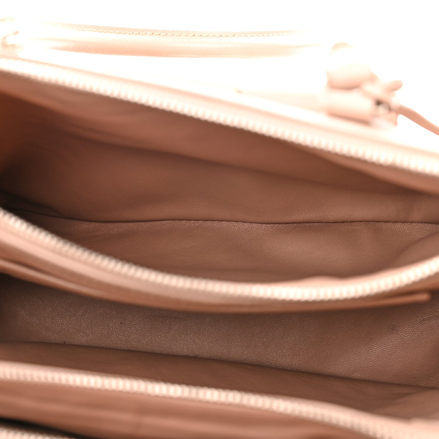 Saffiano Lux Galleria Front Pocket Tote Cammeo