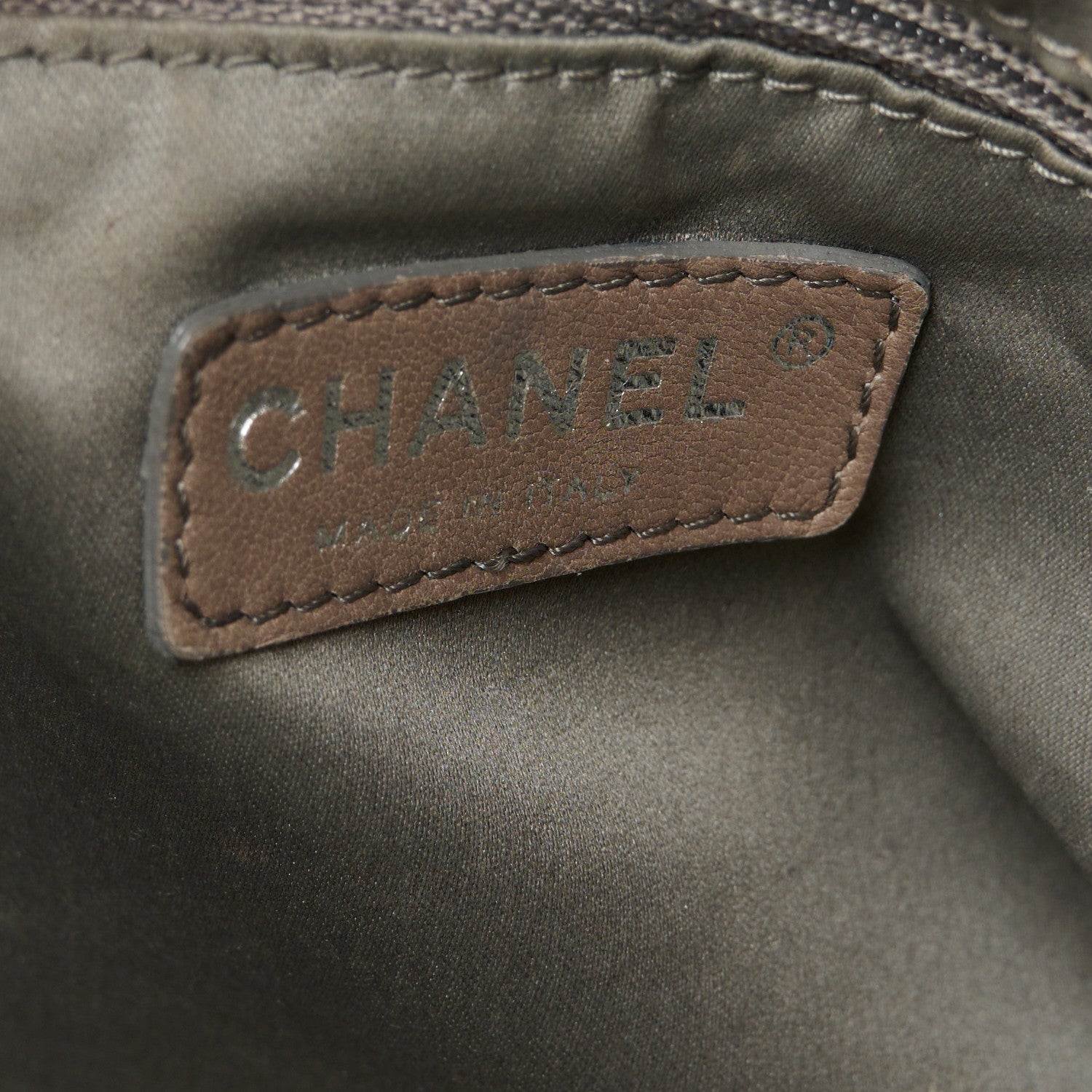 Chanel Calfskin Modern Chain Rhodoid East West Tote Black 6 of 10