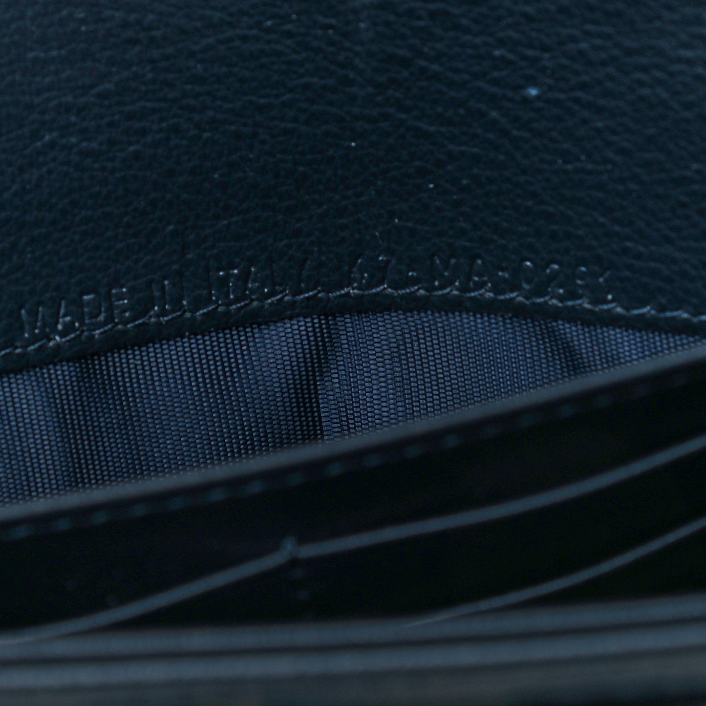 Oblique Saddle Chain Long Wallet Blue