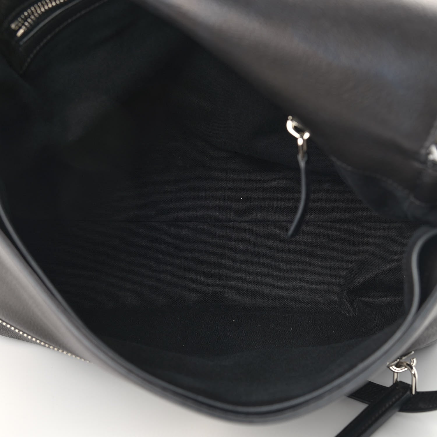 Givenchy Waxy Grained Calfskin Medium Pandora Pure Flap Bag Black 5 of 13