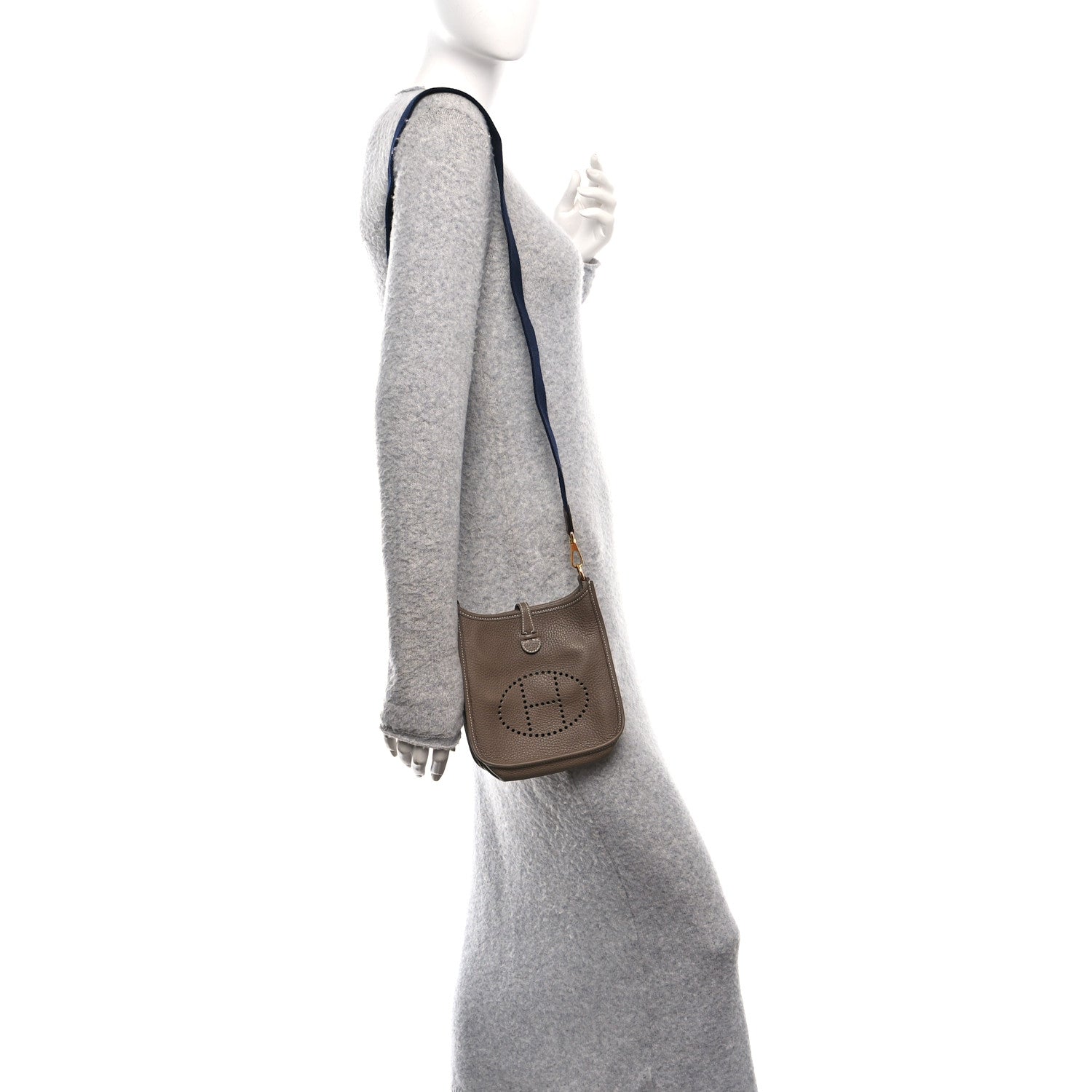 Hermes Taurillon Clemence Amazone Evelyne TPM Etoupe Bleu Indigo 3 of 11