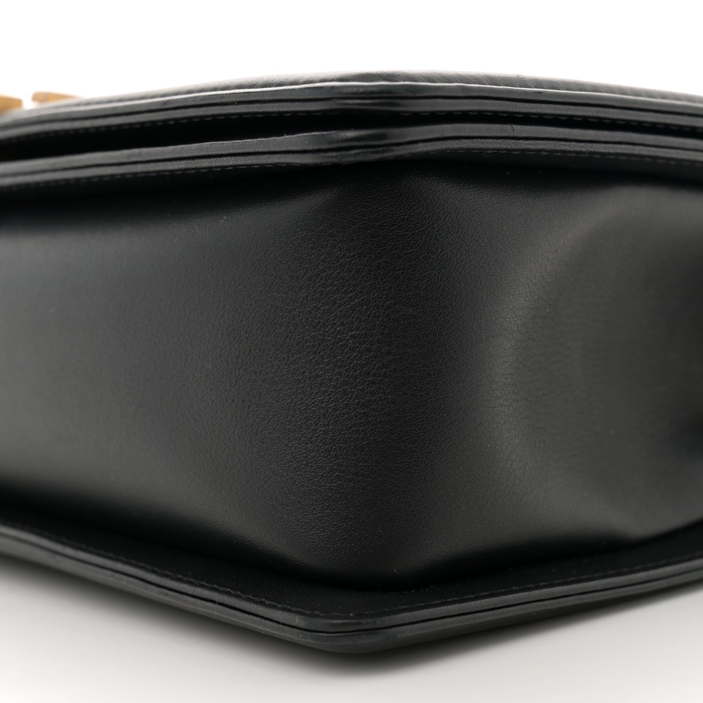 Calfskin Chevron Quilted New Medium Boy Flap Black