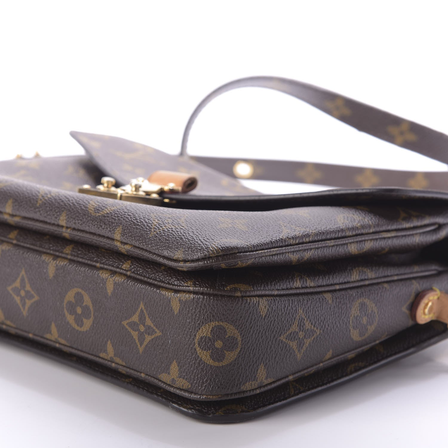 Louis Vuitton Monogram Pochette Metis 7 of 9