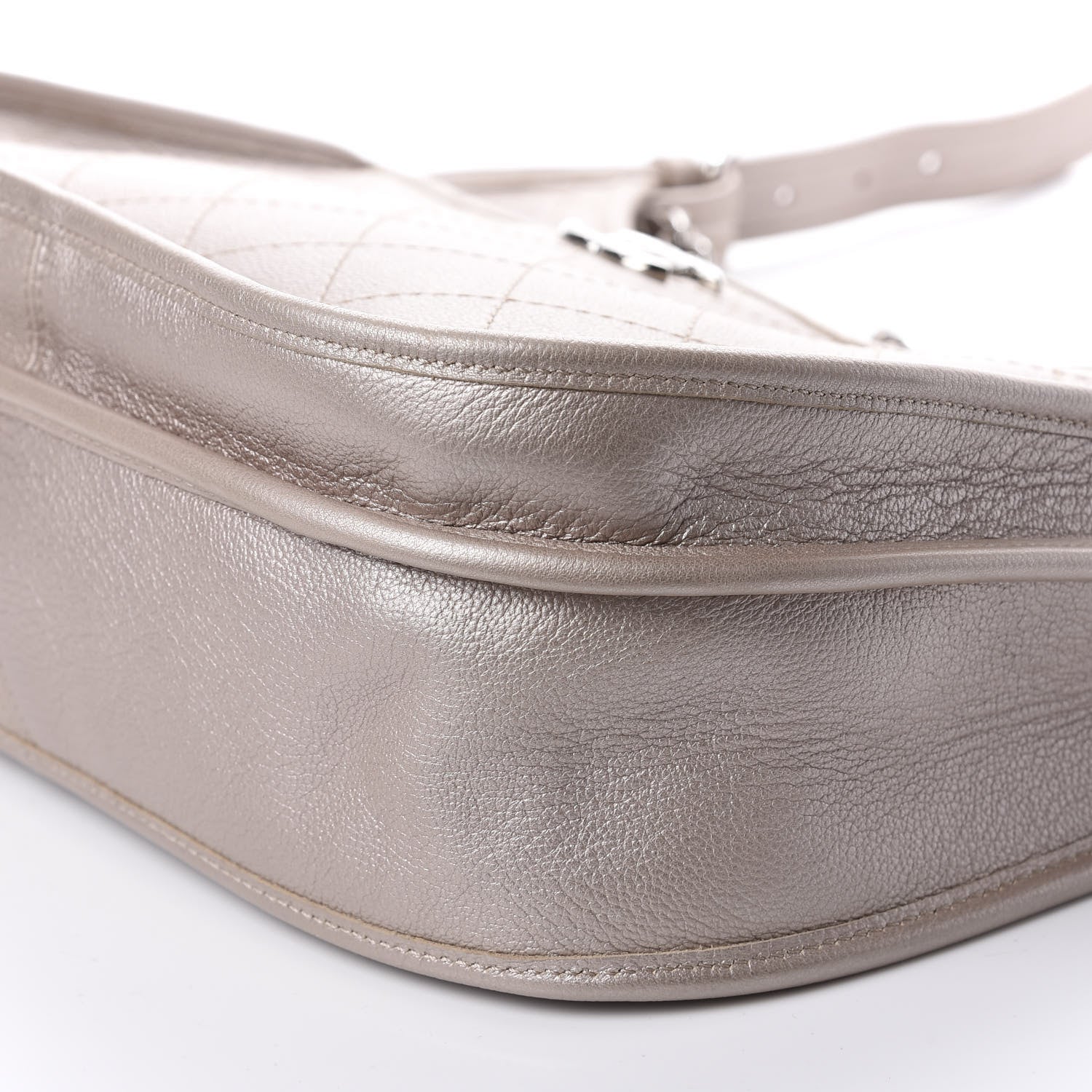 Chanel Metallic Calfskin Quilted Jungle Stroll Hobo Gold 7 of 10