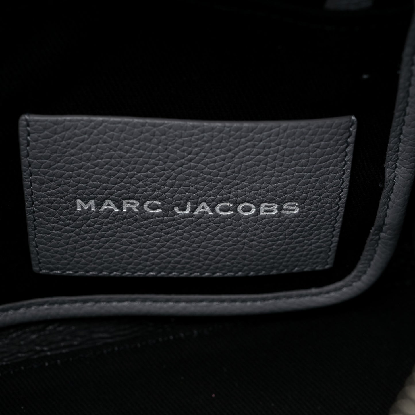 Grained Calfskin Medium The Tote Bag Grey