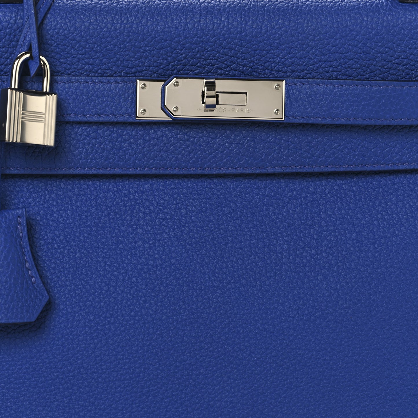 Togo Kelly Retourne 28 Bleu Royal