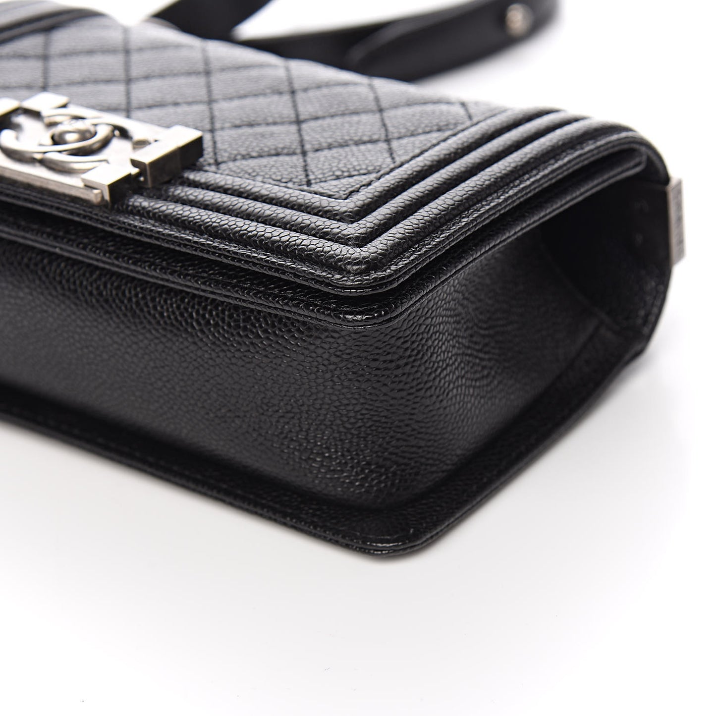 Caviar Quilted Small Boy Flap Black