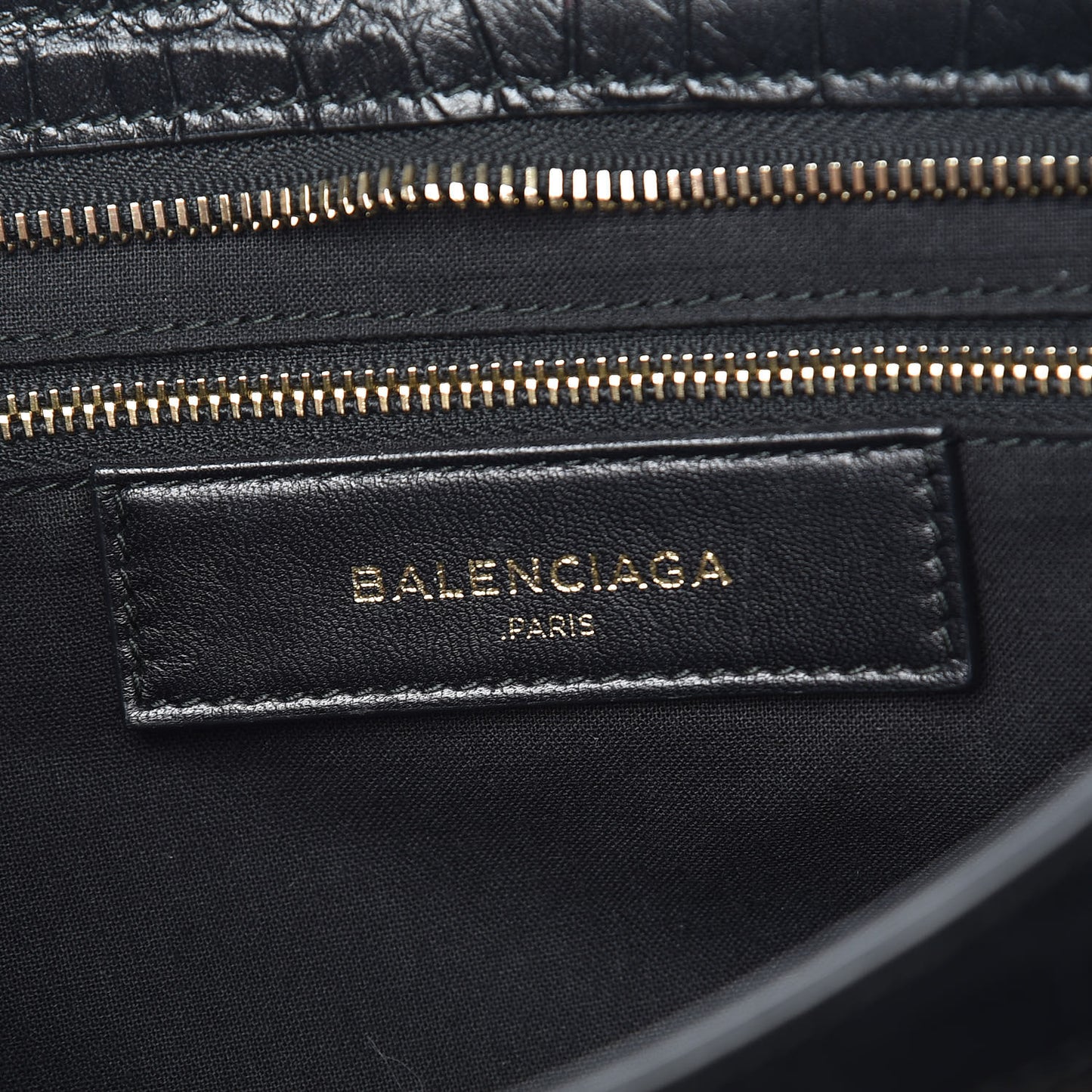 Calfskin Crocodile Embossed Classic Hardware City Black