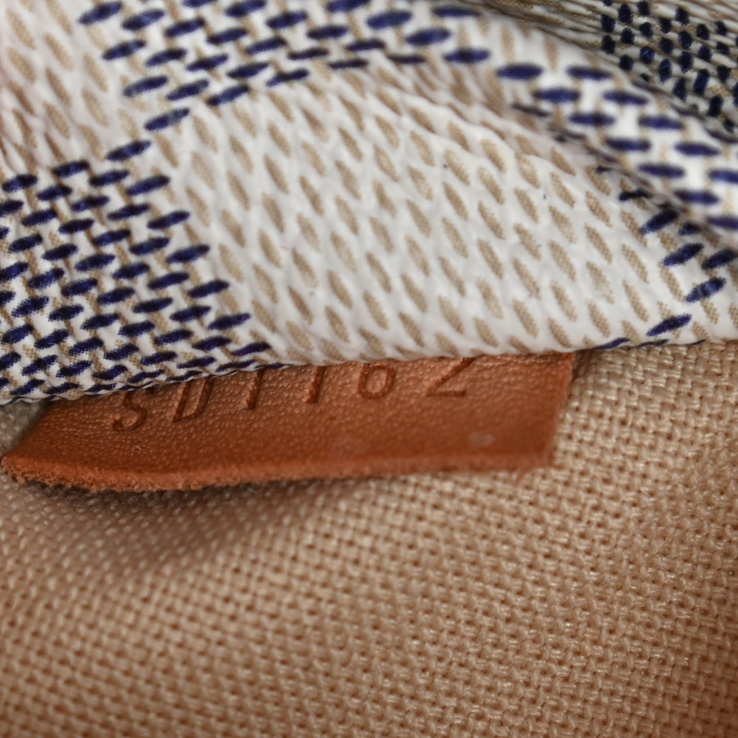 Damier Azur Totally PM