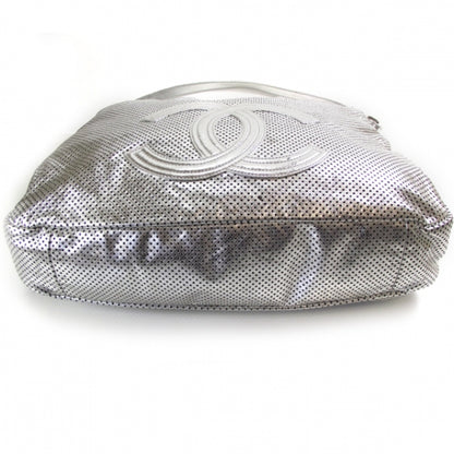 Chanel Metallic Glazed Calfskin Perforated XL Rodeo Drive Tote Silver 4 of 12