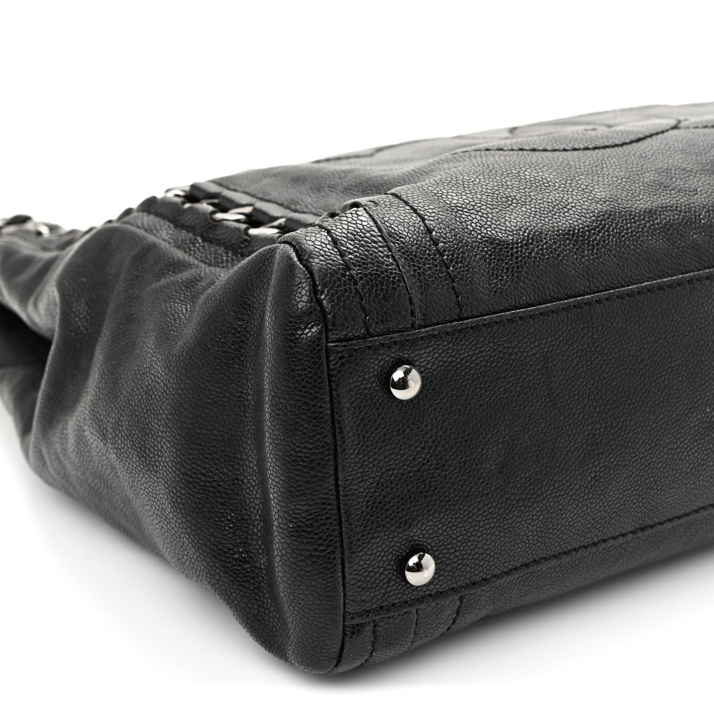 Glazed Caviar Modern Chain Tote Black