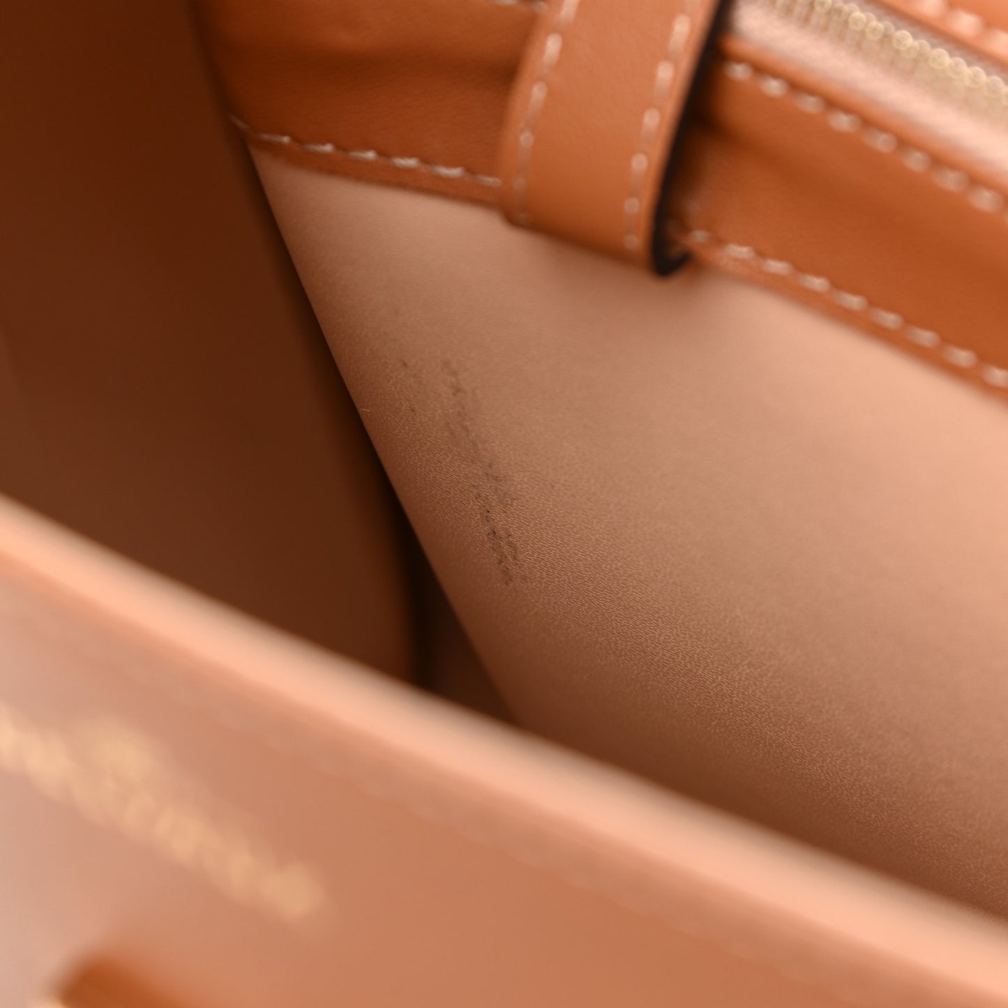 Calfskin MM Tempete Satchel Camel