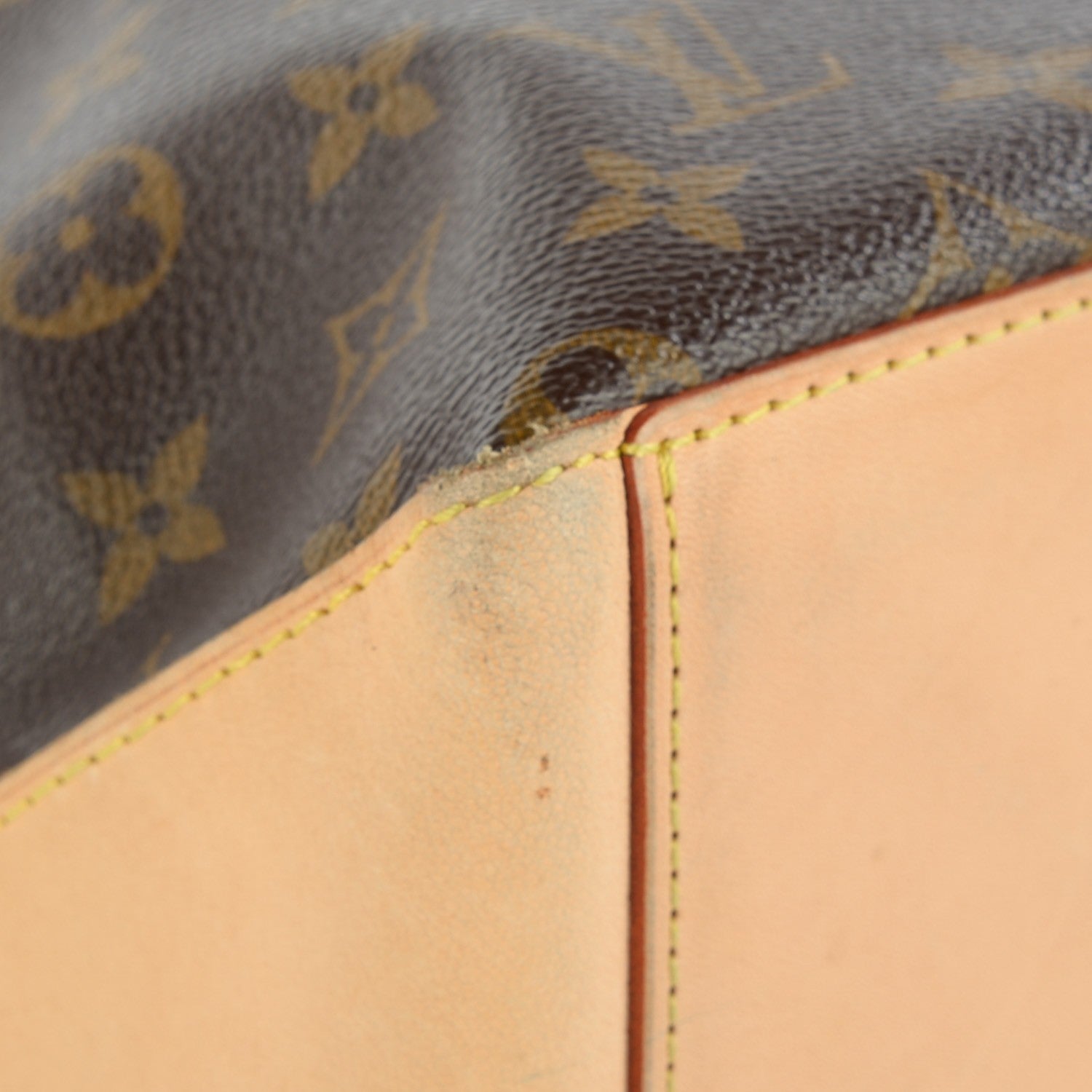 Louis Vuitton Monogram Cabas Mezzo 11 of 11