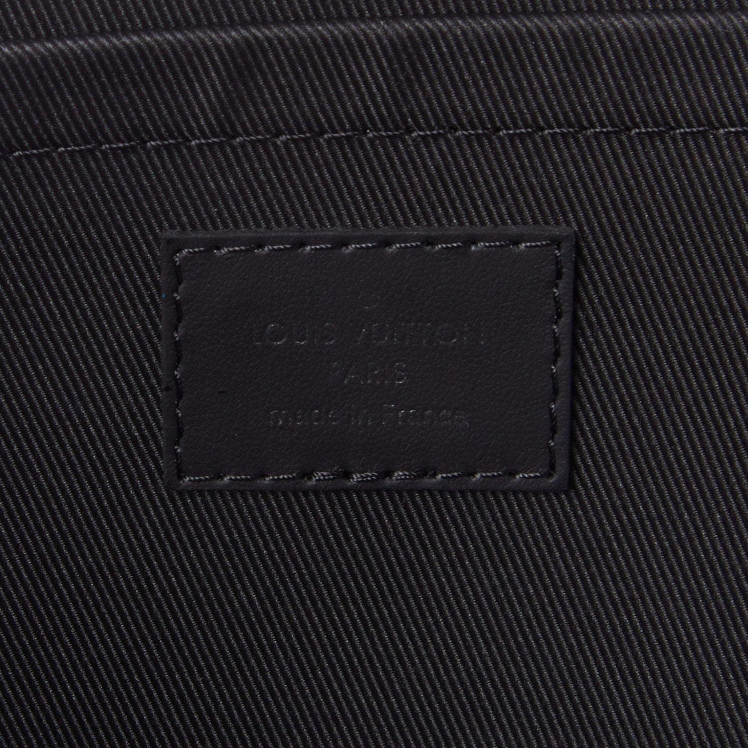 Louis Vuitton X NIGO Giant Damier Ebene Bear Pochette Jour GM 7 of 8