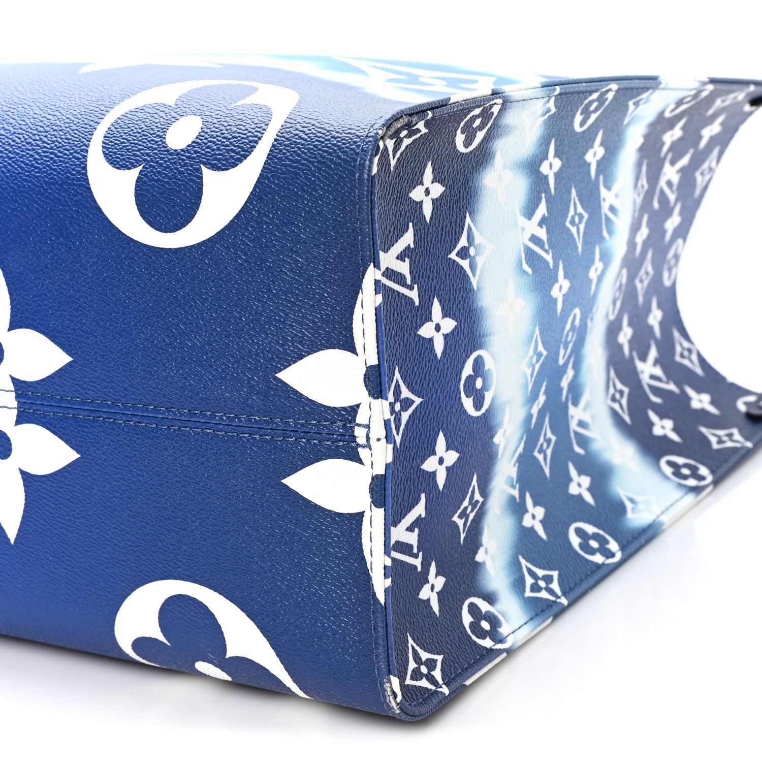 Louis Vuitton Monogram Escale Onthego GM Blue 9 of 9