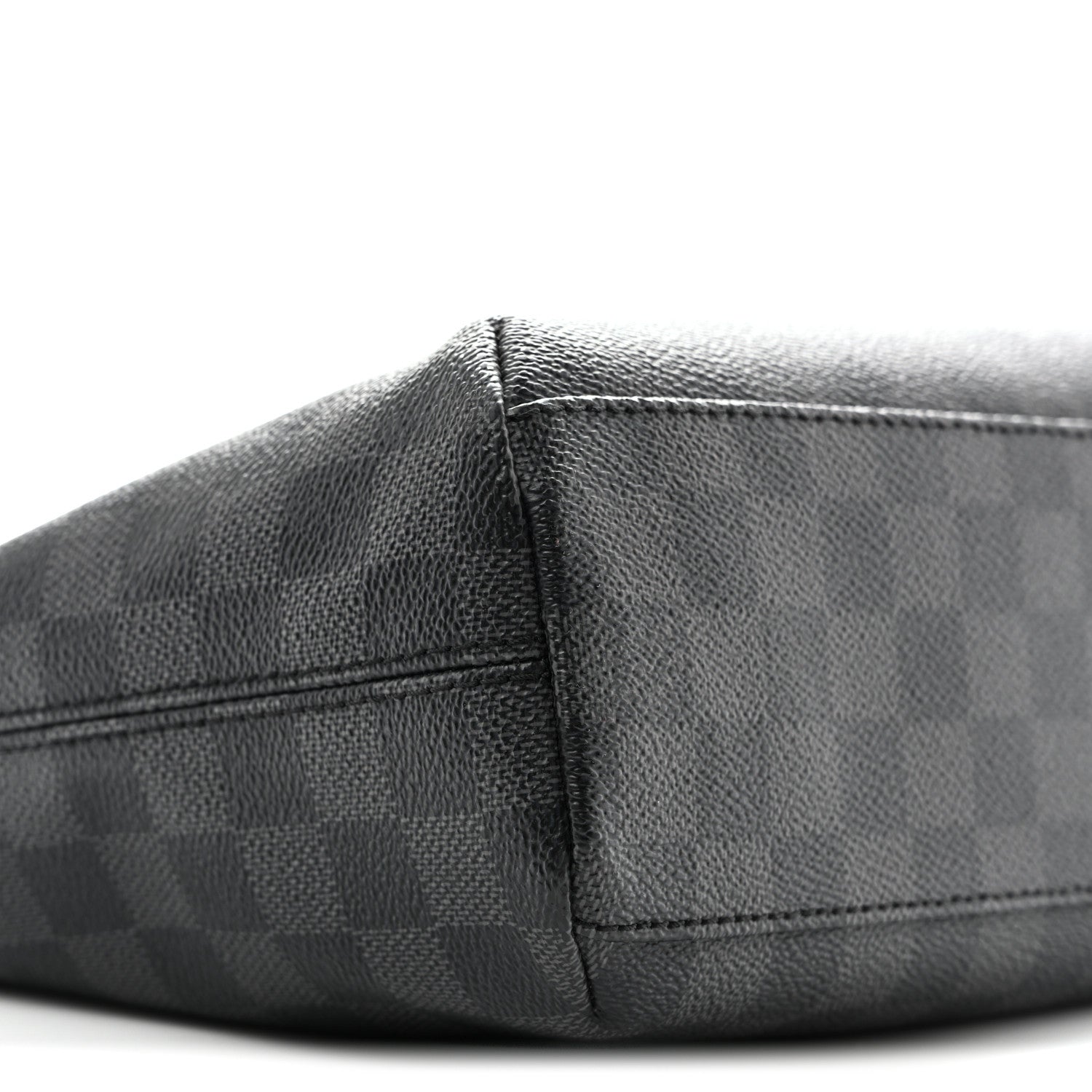 Louis Vuitton Damier Graphite Mick MM 5 of 12