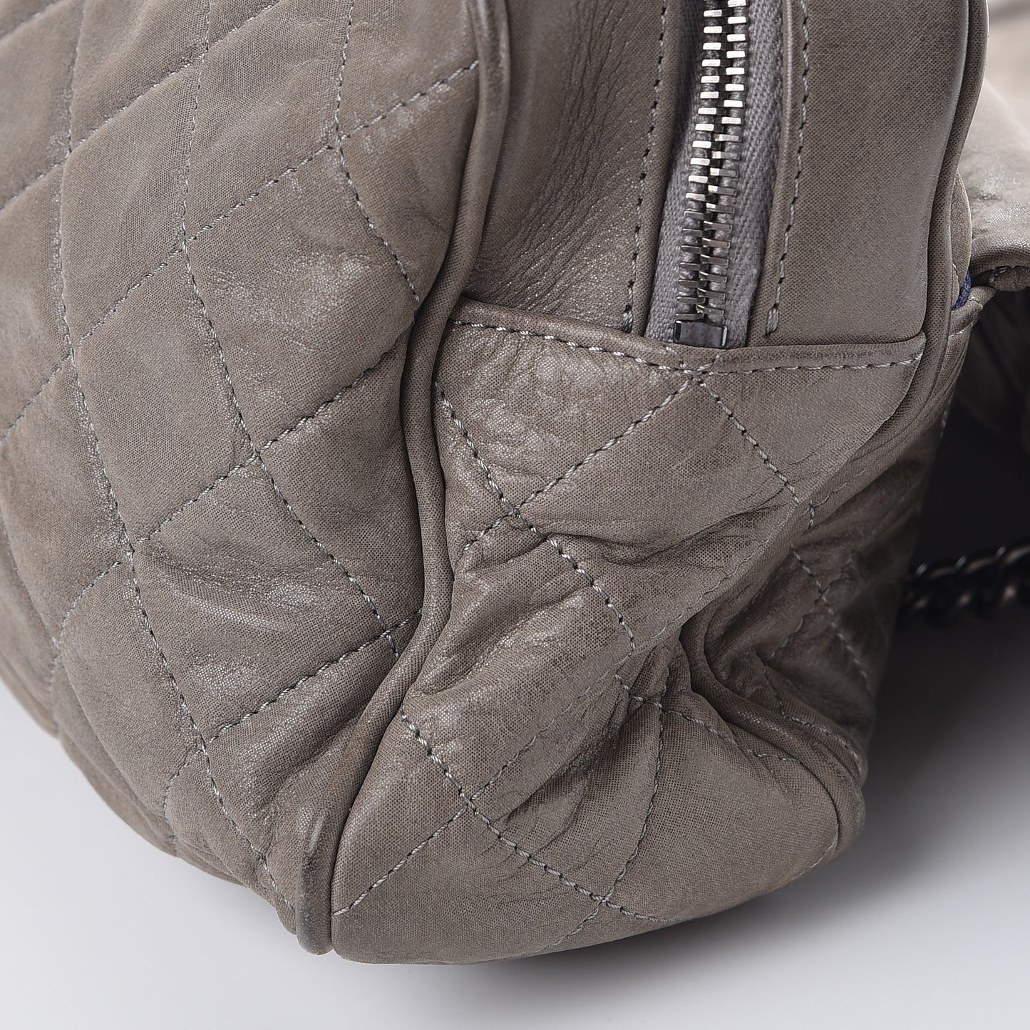 Iridescent Calfskin Quilted Large Shiva Flap Grey